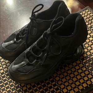 Z-Coil Black Womens Athletic Shoes